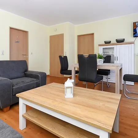 Apartment Mit Balkon Im Haus Seekieker