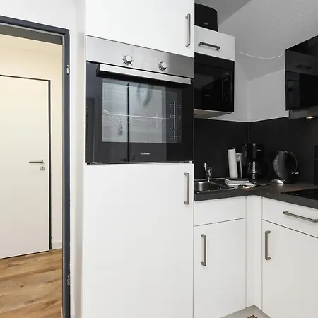 Mit Balkon Im Haus Seekieker * בנסרסיל