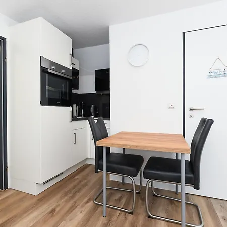 Mit Balkon Im Haus Seekieker Apartment Bensersiel