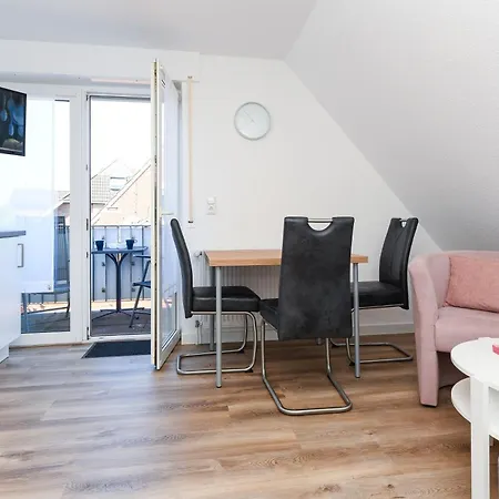 Apartment Mit Balkon Im Haus Seekieker Bensersiel