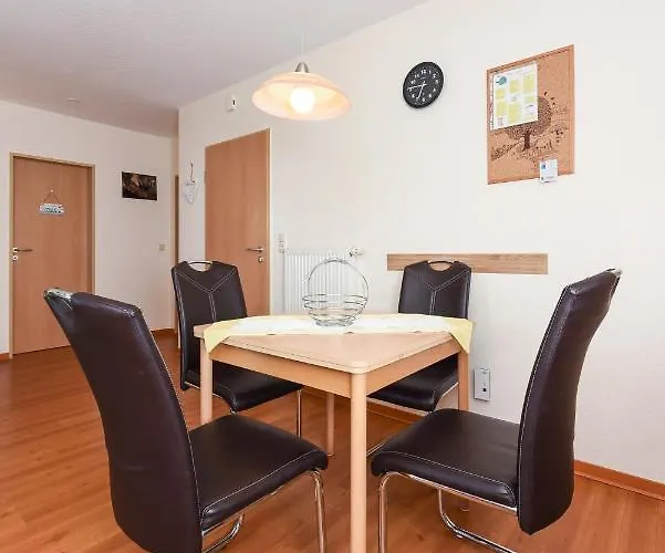 Mit Balkon Im Haus Seekieker * Bensersiel